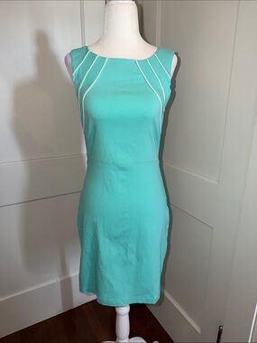 Women’s Classic Sleeveless Aqua Mint Green Sheath Dress with White Piping Small